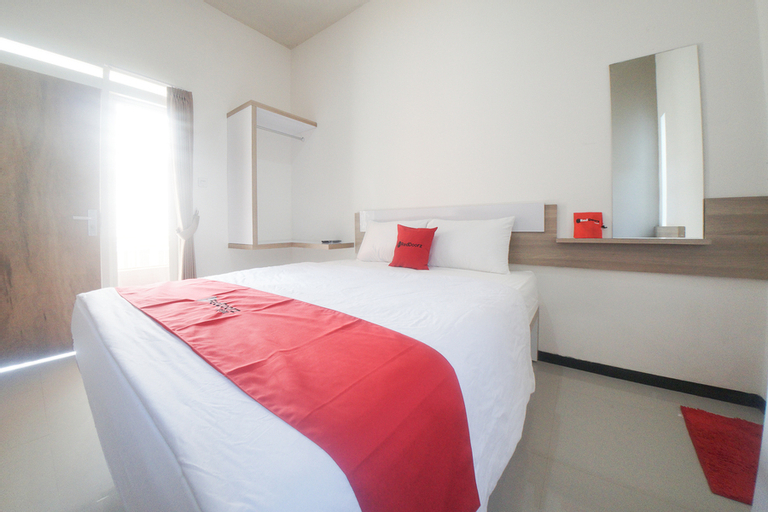 Bedroom 14