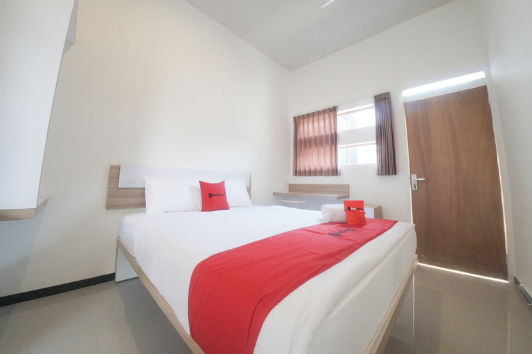 Bedroom 10