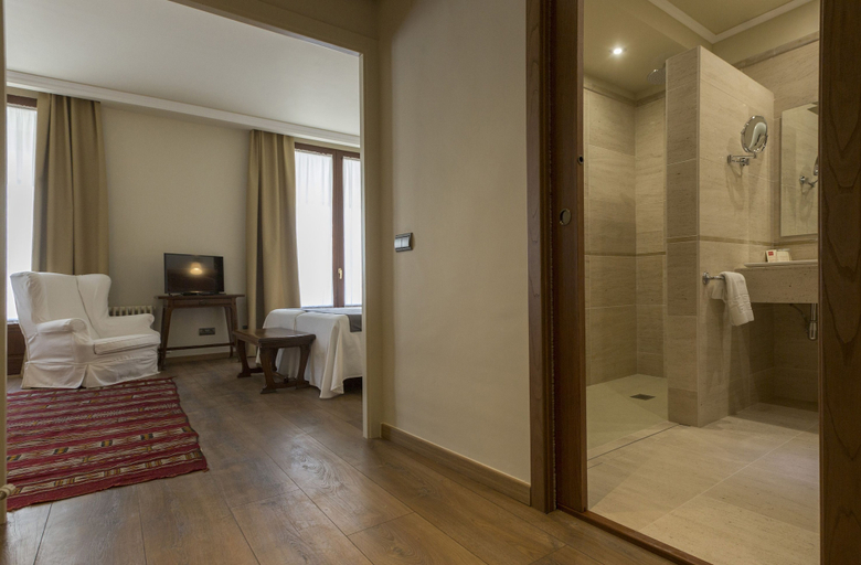 Bathroom 4, Hotel Hostal Sport, Tarragona