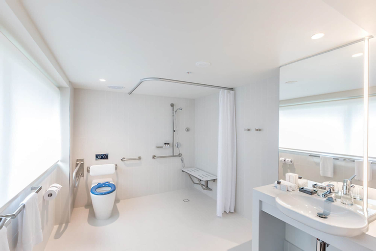 Bathroom 15