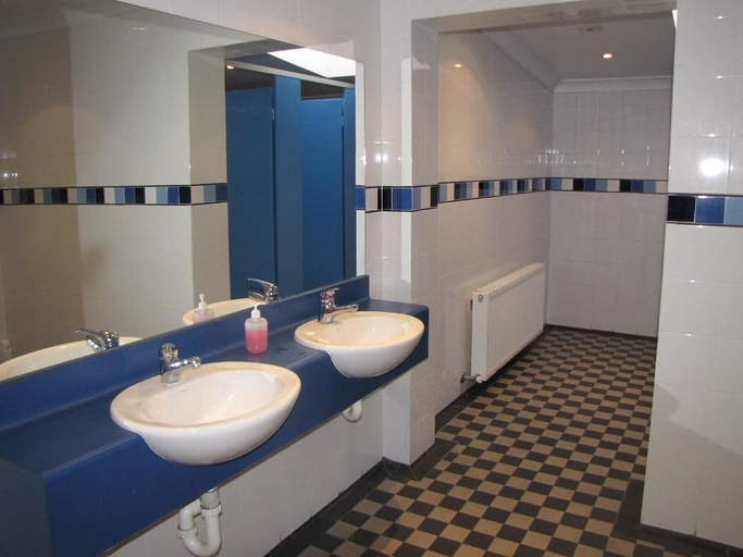 Bathroom 3, Blue Lyrebird Co-Living Blue Mountains, Blue Mountains