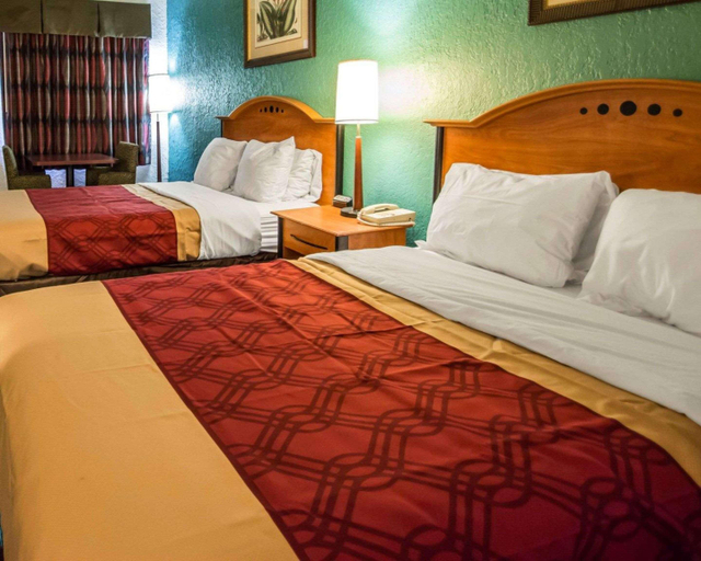 Bedroom 3, Fort Lauderdale Gardens Inn & Suites, Broward