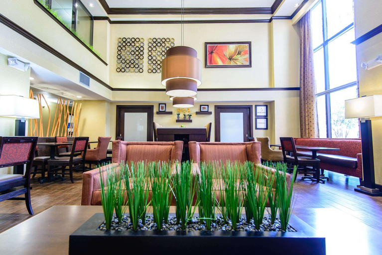 Public Area 3, Hampton Inn Houston-Pearland, Brazoria