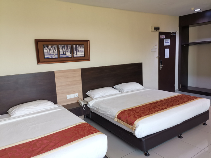Bedroom 24