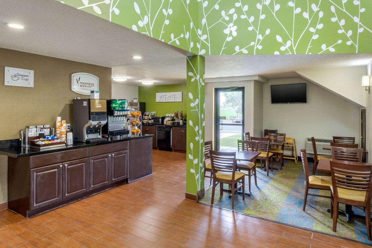 Food & Drinks 5, Sleep Inn Ogden near Event Center, Weber