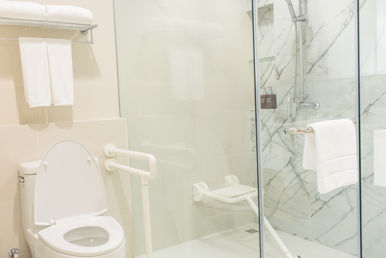 Bathroom 9