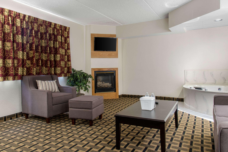Bedroom 4, Quality Inn & Suites New Prague, Le Sueur