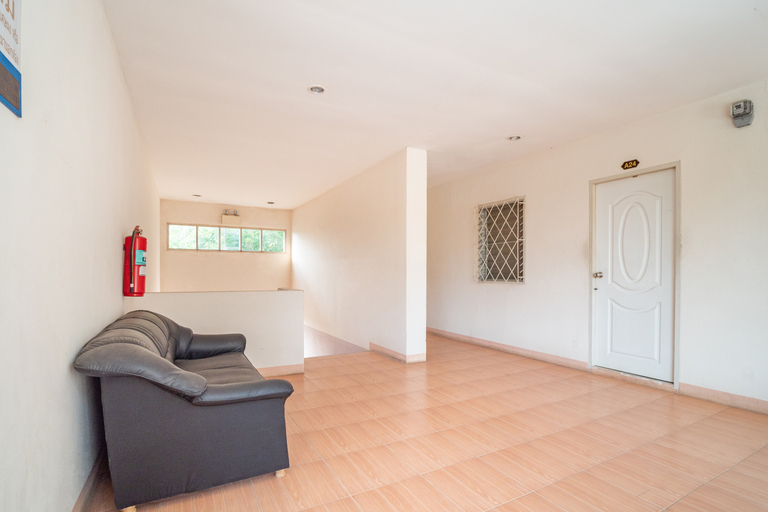 Bedroom 3, The Room Relax, K. Nikhom Pattan