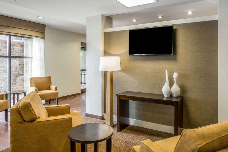 Public Area 2, Sleep Inn & Suites Dayton South, Rhea