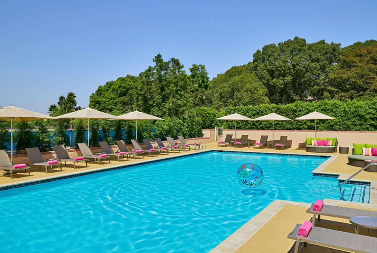 Sport & Beauty 2, Hilton Los Angeles North Glendale & Executive, Los Angeles