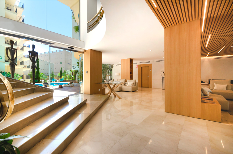 Public Area 4, Hotel Saratoga, Baleares
