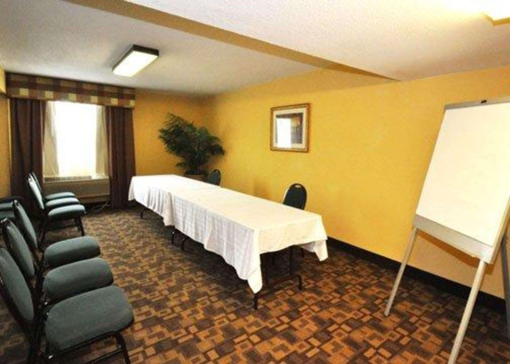 Bedroom 3, Quality Inn Asheboro South, Randolph