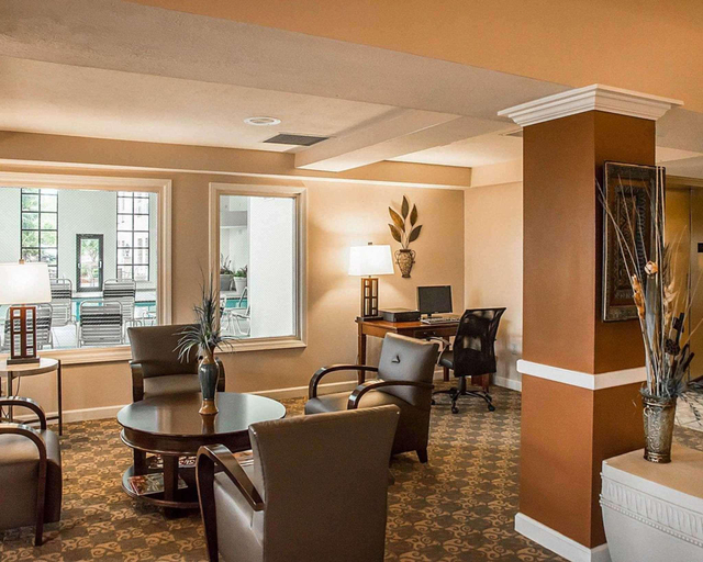 Public Area 3, Quality inn & Suites Cincinnati I-275, Hamilton