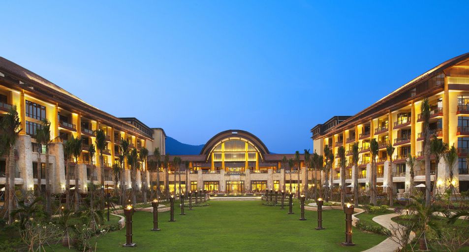 The St. Regis Sanya Yalong Bay Resort, Sanya