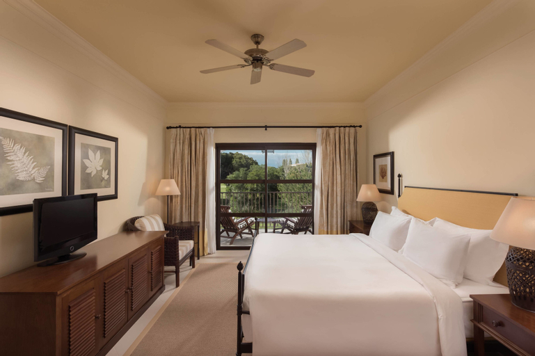 Pine Cliffs Residence, a Luxury Collection Resort, Algarve, Albufeira