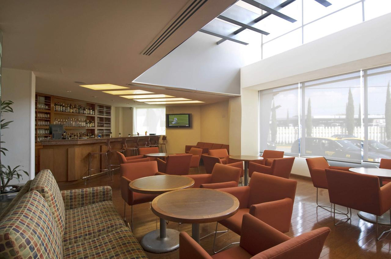 Public Area 3, Fiesta Inn Express Puebla Finsa, San Pedro Cholula