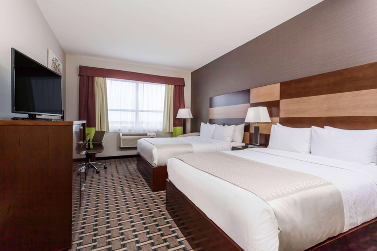 Bedroom 4, Wyndham Garden Edmonton Airport, Division No. 11