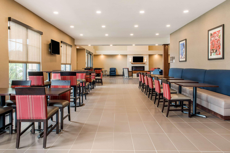 Public Area 2, Comfort Suites Columbus Airport, Franklin