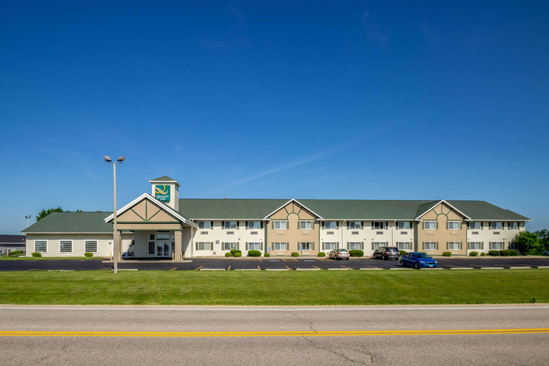 Exterior & Views 1, Quality Inn Mineral Point, Iowa
