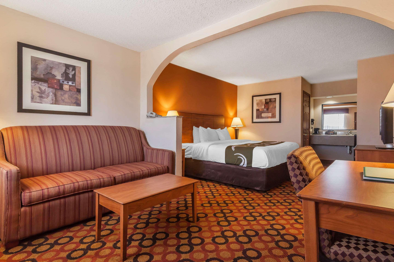 Public Area 2, Quality Inn & Suites Owasso, Tulsa