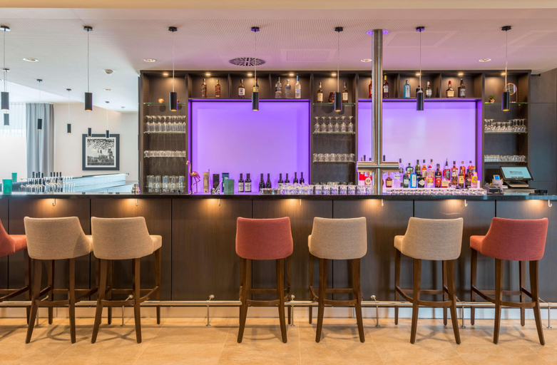 Food & Drinks 5, Hilton Garden Inn Munich City West, München