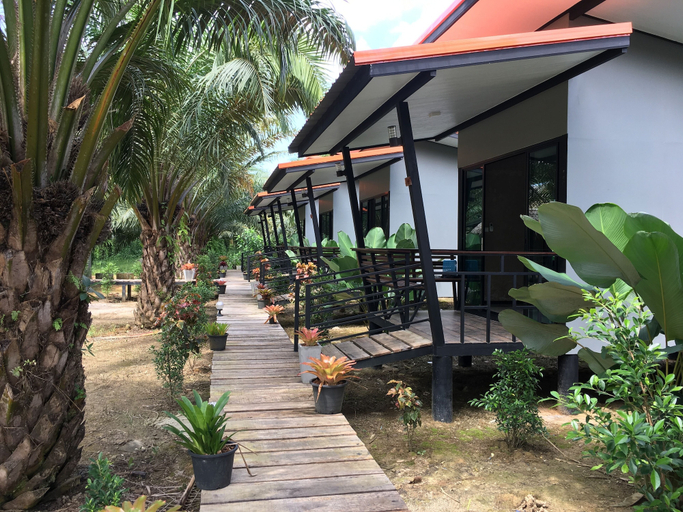 Exterior & Views 2, Khao Sok Residence Resort, Phanom