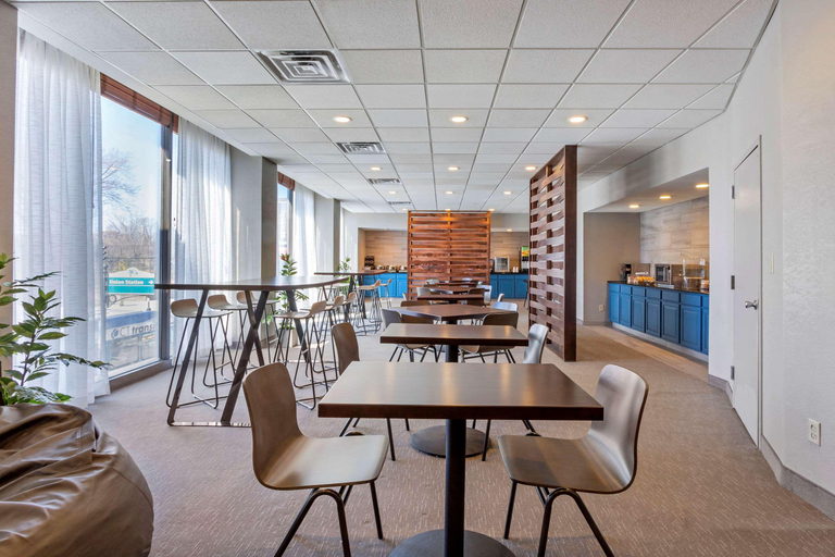 Food & Drinks 5, The Capitol Hotel, Hartford