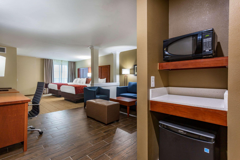 Bedroom 3, Comfort Suites Bowling Green Area, Warren