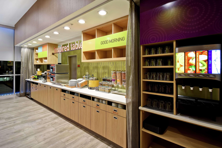Food & Drinks 5, Home2 Suites by Hilton Columbus, OH, Franklin