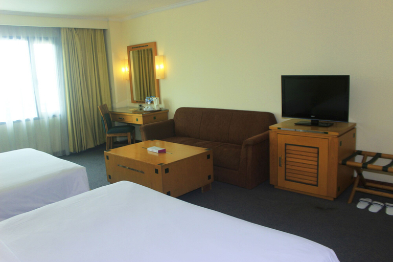 Bedroom 28