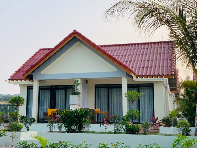 Soon Noeng Resort, Botum Sakor