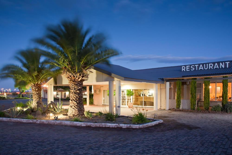 Wagon Wheel Country Lodge, Central Karoo