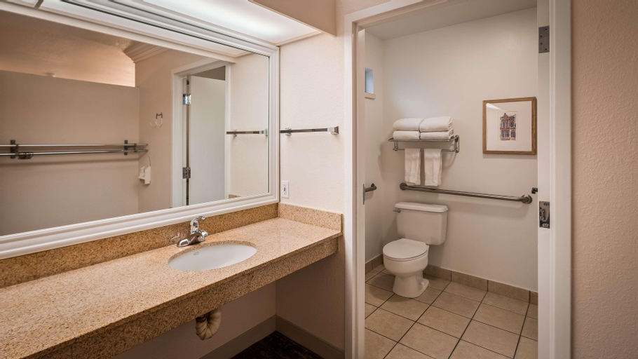Bathroom 2