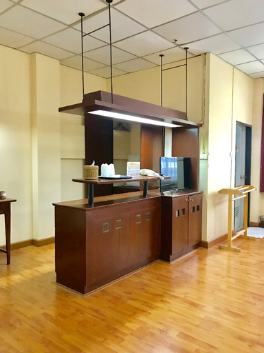 Coop Dopa Hostel, Dusit