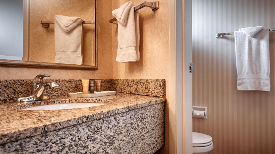 Bathroom 11