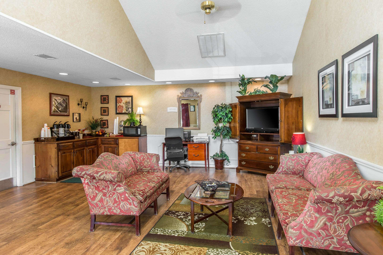 Public Area 2, Quality Inn Jesup, Wayne