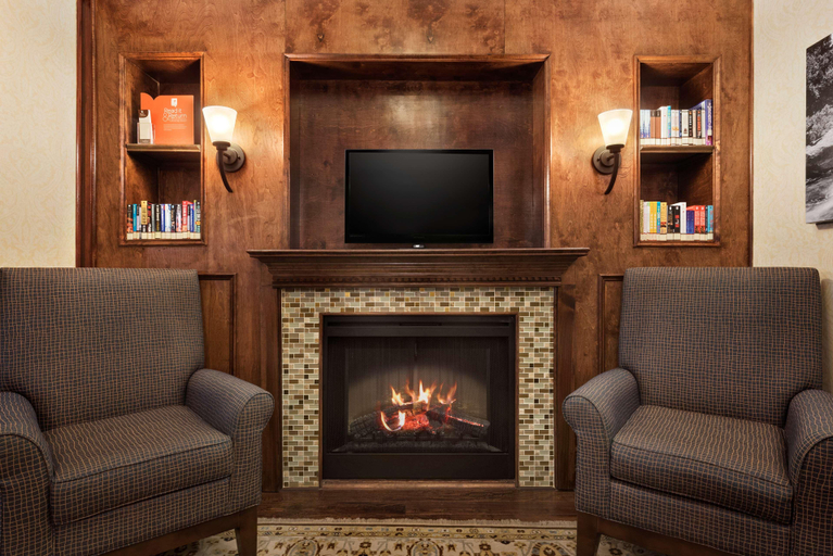 Public Area, Country Inn & Suites by Radisson, Savannah Gateway, GA, Chatham