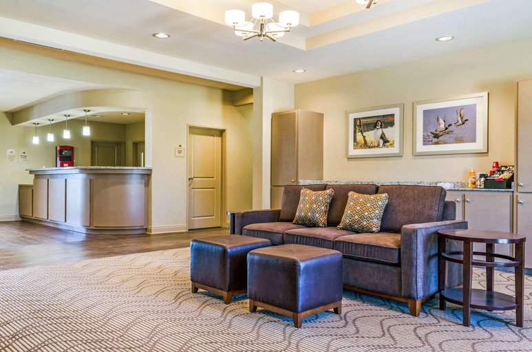 Public Area 2, MainStay Suites Hackberry Sportsman's Lodge, Cameron