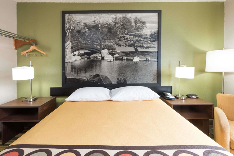 Bedroom 6