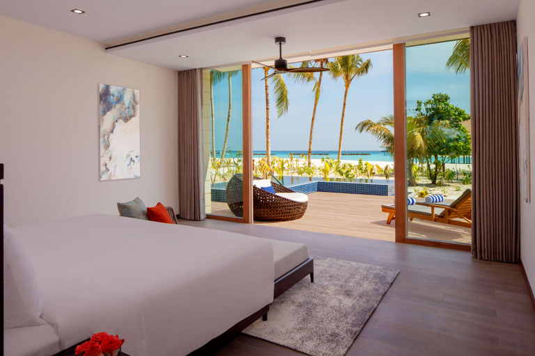 Bedroom 3, Radisson Blu Resort Maldives 