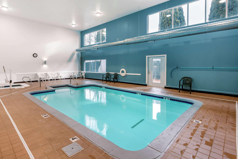 Sport & Beauty 2, Sleep Inn Near Washington State Line, Kootenai