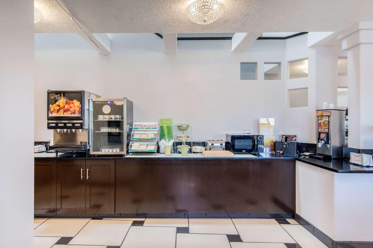Others 5, Quality Inn & Suites Albuquerque North, Bernalillo