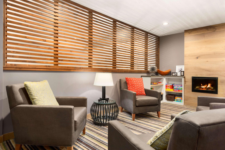Public Area 2, Country Inn & Suites by Radisson, Baxter, MN, Crow Wing