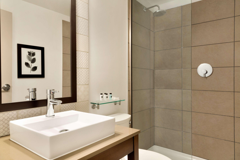 Bathroom 4, Country Inn & Suites by Radisson Seattle -Tacoma I, SeaTac