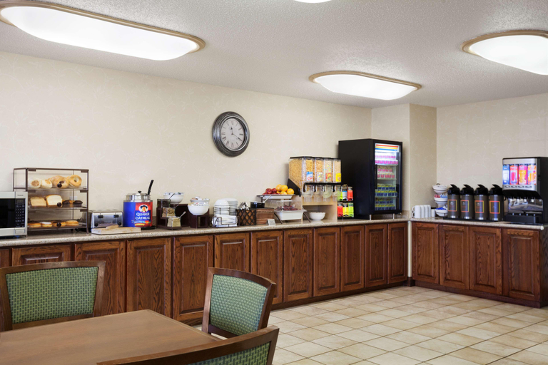 Public Area 2, Country Inn Suites By Radisson Bismarck Nd, Burleigh
