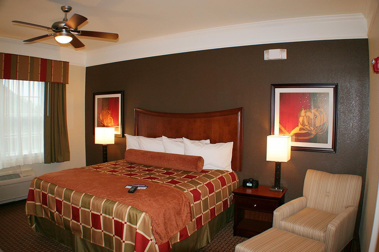 Bedroom 6