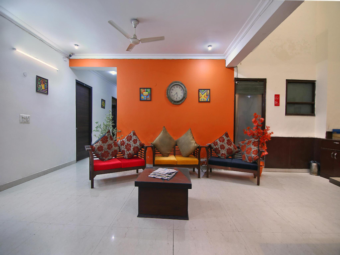 OYO 441 Hotel Mascot, Gautam Buddha Nagar