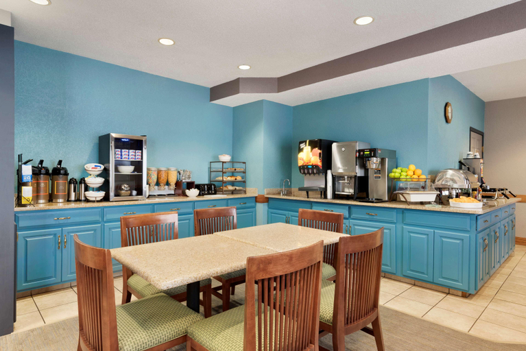 Others 5, Country Inn&Suites Radisson Minneapolis/Shakopee, Scott