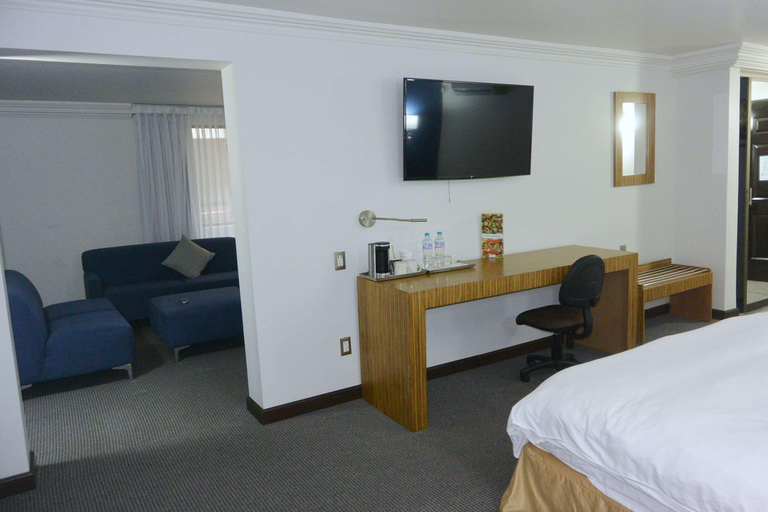 Bedroom 3, Radisson Hotel & Convention Center Toluca, Toluca