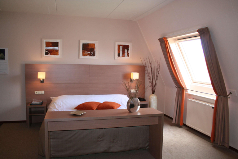 Bedroom 11
